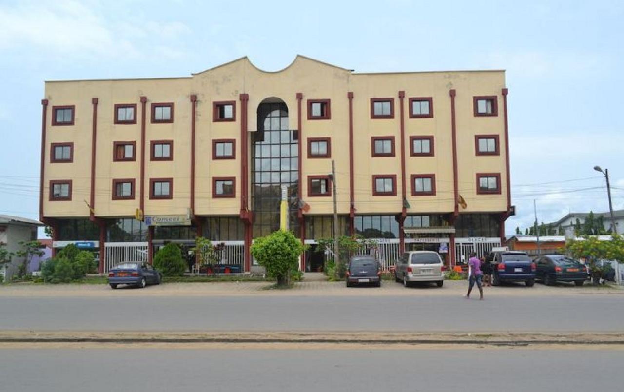 Denver Plaza Hotel Douala Exteriér fotografie