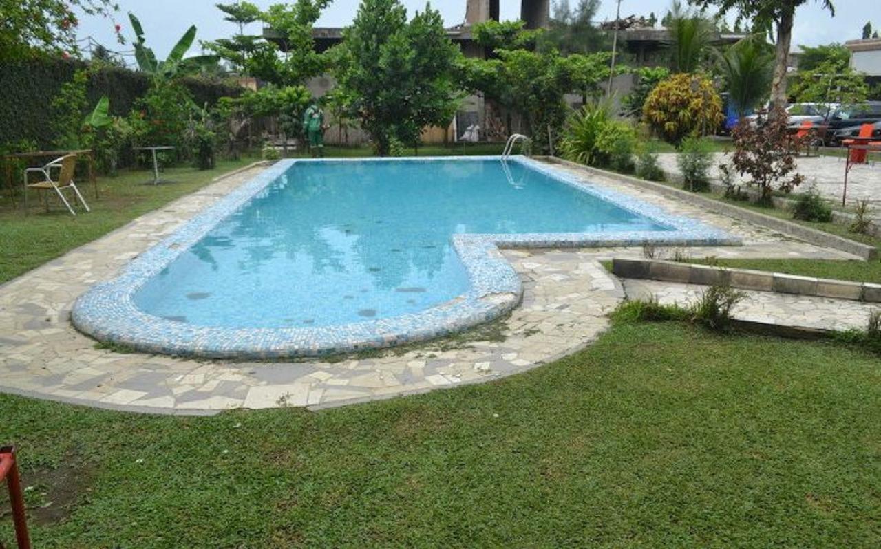 Denver Plaza Hotel Douala Exteriér fotografie