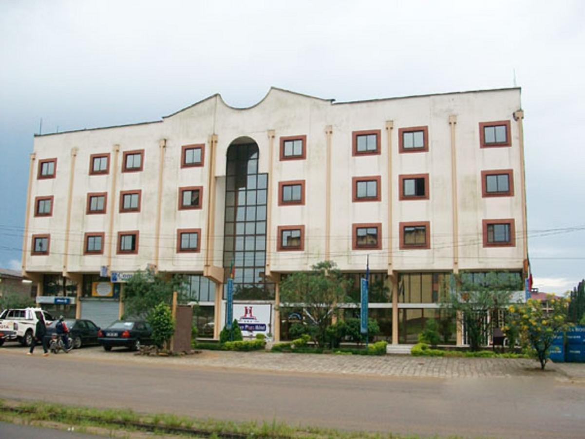 Denver Plaza Hotel Douala Exteriér fotografie
