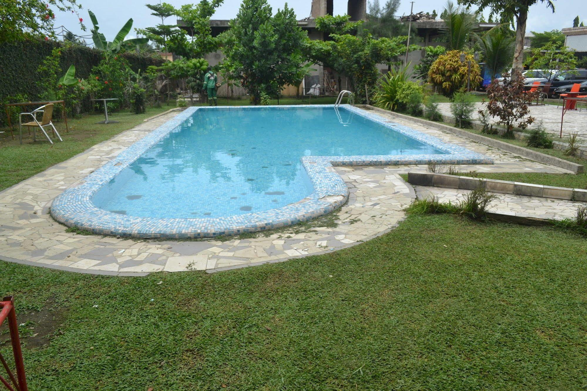 Denver Plaza Hotel Douala Exteriér fotografie